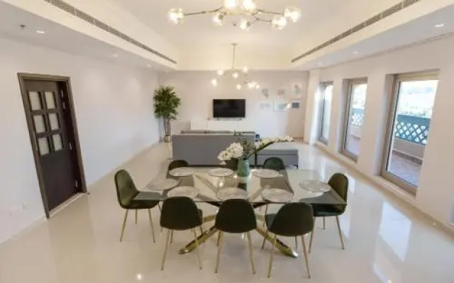 Simply Comfort Luxury Sarai Apartments