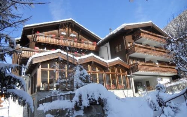 Hotel Dufour Chalet