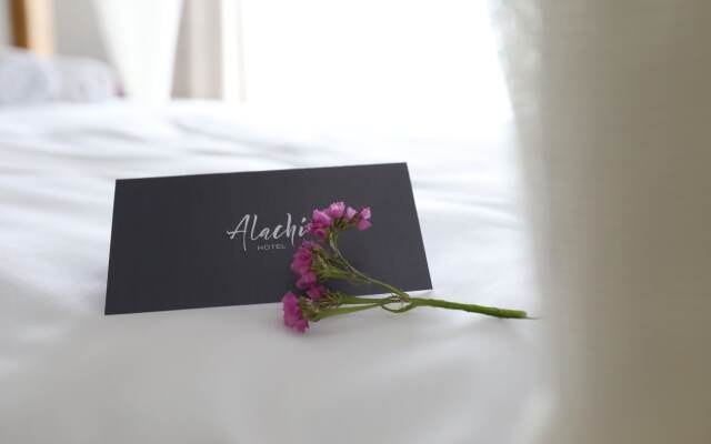 Alachi Hotel