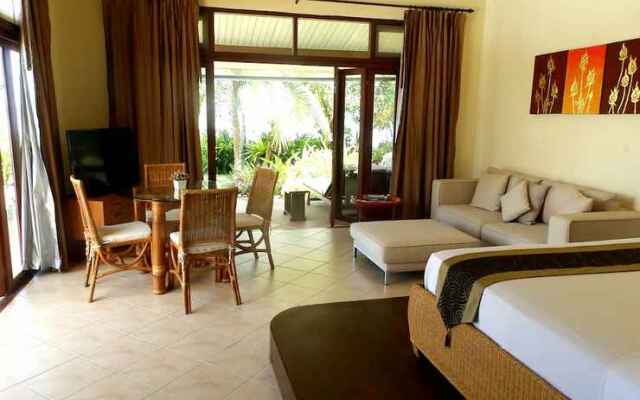 3 Bedroom Beach Front Villa Sea Breeze SDV229C-By Samui Dream Villas