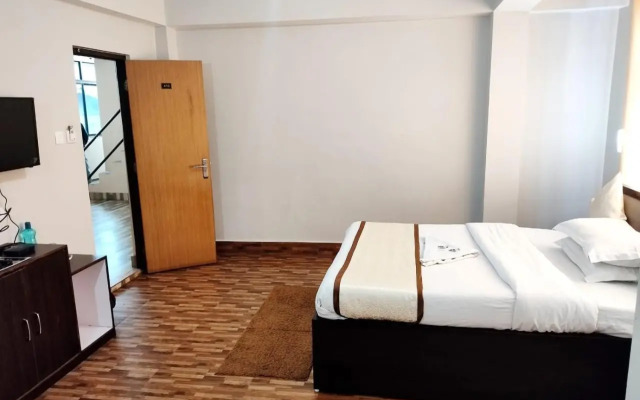 Hotel Sonar Tori