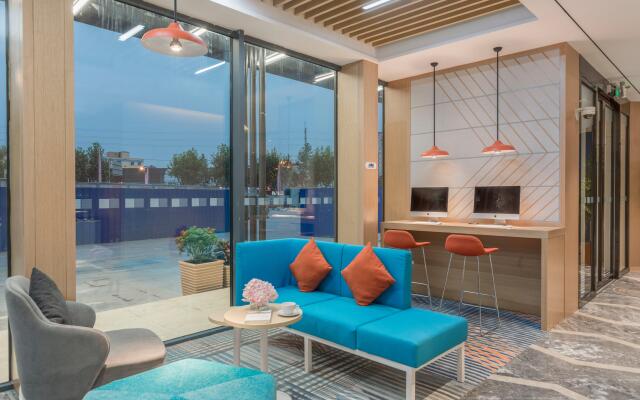 Holiday Inn Express Shanghai Jiading Center by IHG