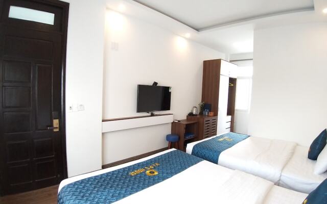 V.I.P's House  2