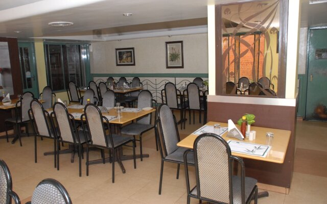 Cama Hotel