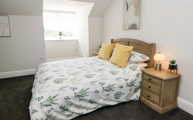 Sunshine Apartment