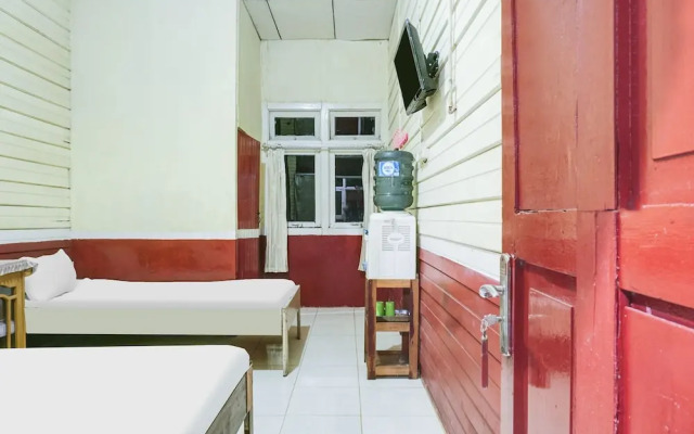 OYO 91833 Hotel Anggrek Daqu Syariah Kapuas