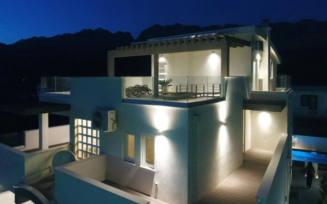 Serene Villa in Seline With Private Swimming Pool