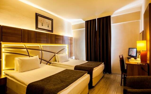 Rumi Hotel