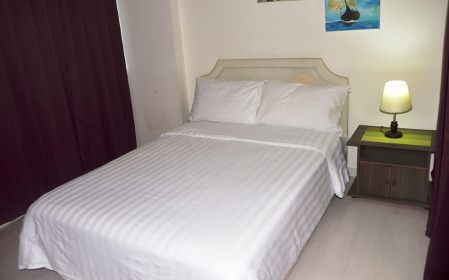 IRise @ Azure Urban Resort Residences
