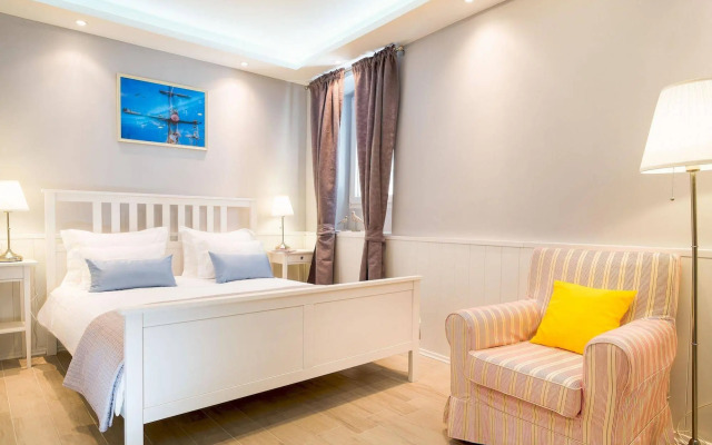 Serenity Split Apartments