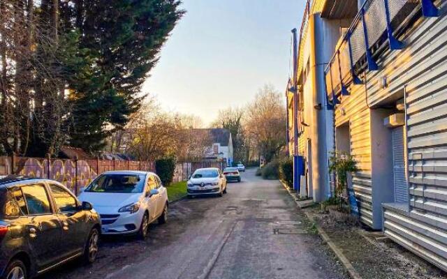 Appartement douillet boulevard Villebois-Mareuil
