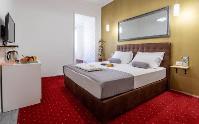 Hotel Silver Gate Split - Spacious Room