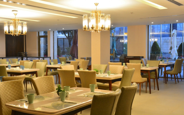 The Sanrock By Le Reve Hotels