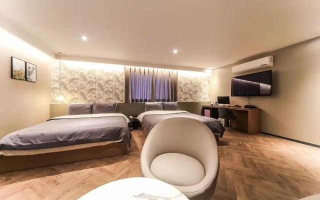 Busan Jeonggwan Hotel Seven Bricks