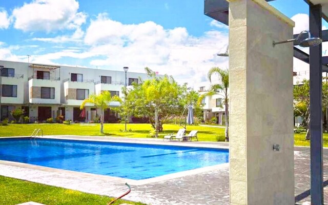 Casa Bugambilias