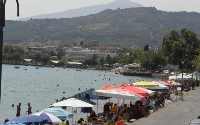 Hotel Kiani Akti