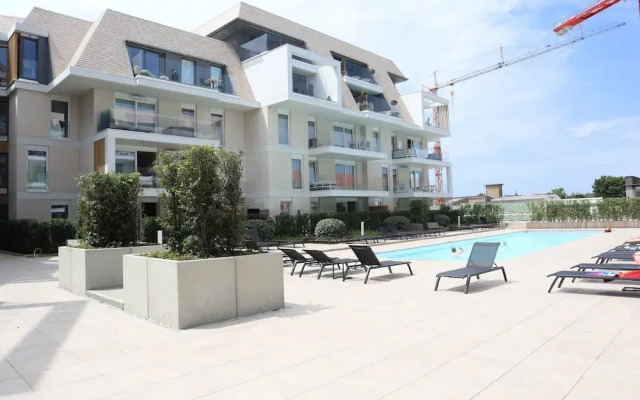 Apartment in Nieuwpoort With sea View