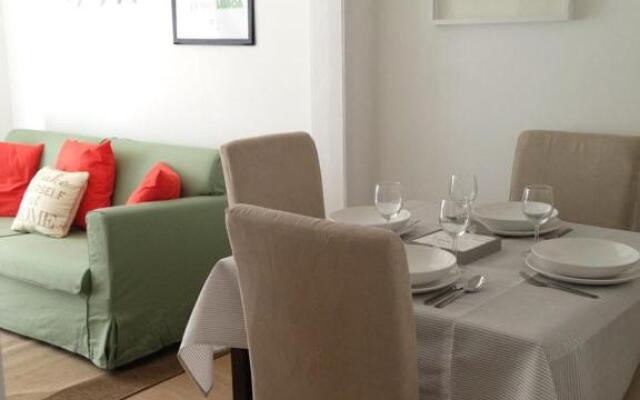 Lisbon Apartment Bairro Alto - Bica 3