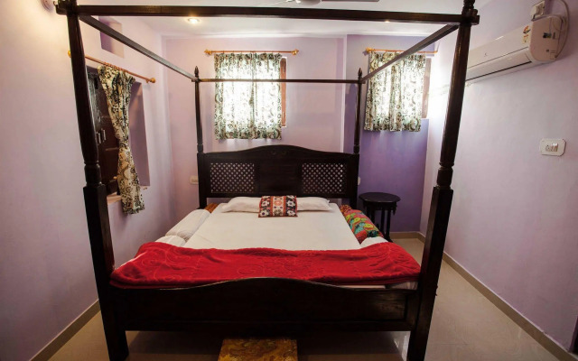 Kesar Heritage Guest House