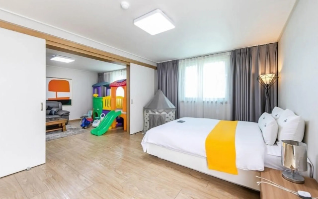 YAJA Hotel Tongyeong Ferry Terminal Branch