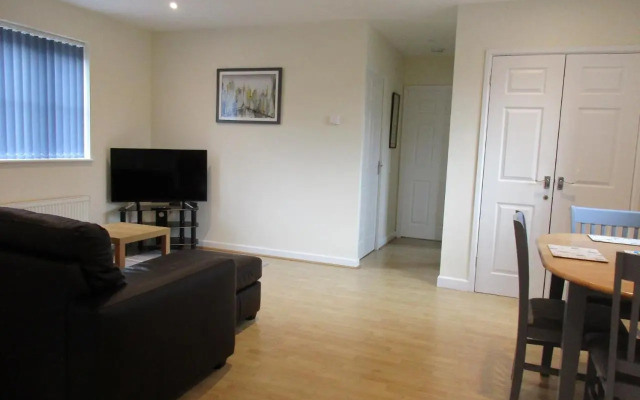 20 Nightingale Gardens, Coton Park, Rugby CV23 0WT