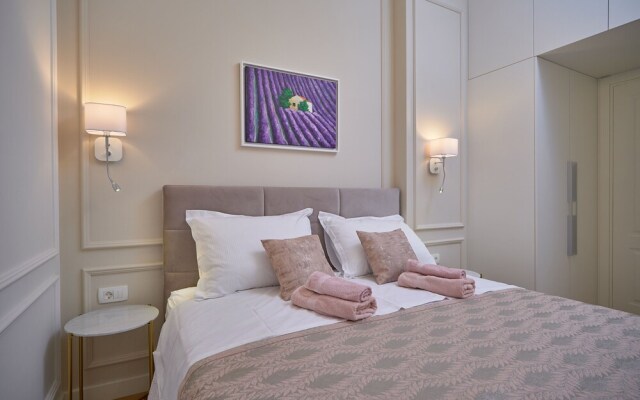 Salve Luxury Apartment by Litto