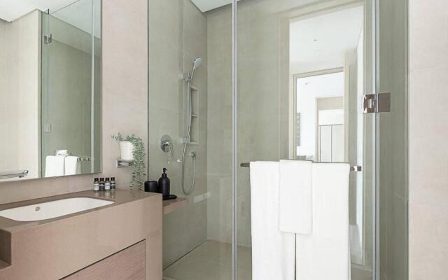 Frank Porter - The Address JBR