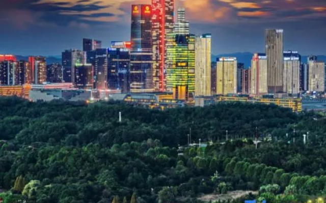 Guangzhou Jiulong Hotel (Guiyang R&F Xintiandi Exhibition City)