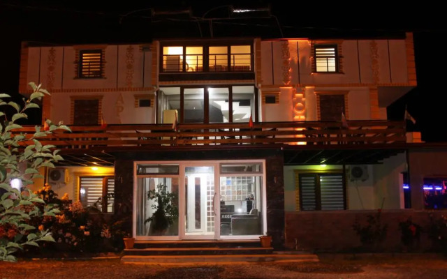 Yelken Apart Hotel Yeniciftlik