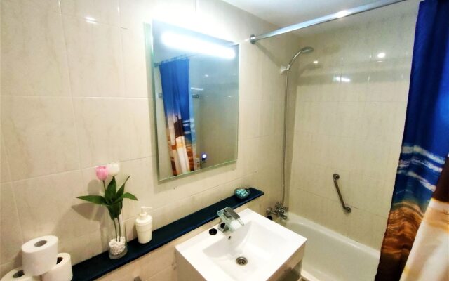 Apartment in 4 star Hotel 24h