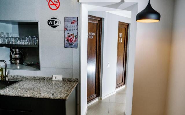 Hostel Re