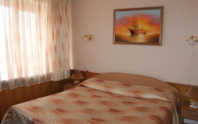 Metallurg Hotel