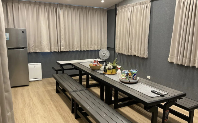 Liu-He 914 Hostel