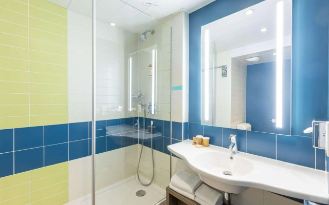 Mercure Paris Massy Gare TGV