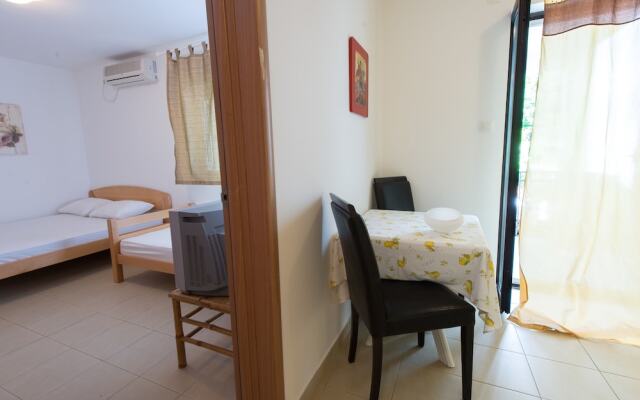 MTV Apartments Petrovac