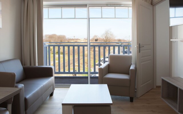 Luxury apartment adjacent to the dunes of Bray-Dunes