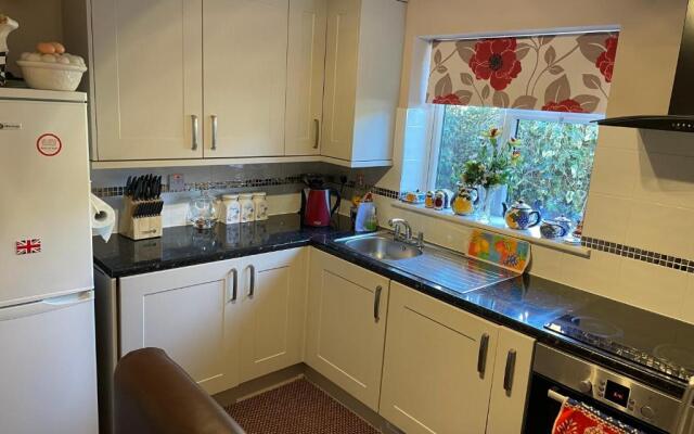 Private Apartment in Windsor