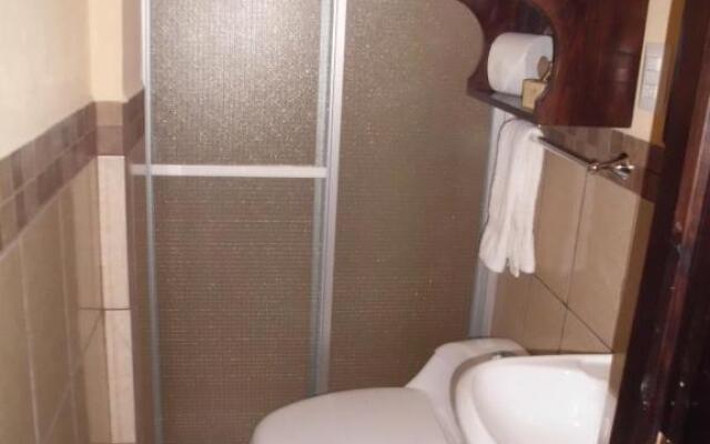 Crysol Center Hotel