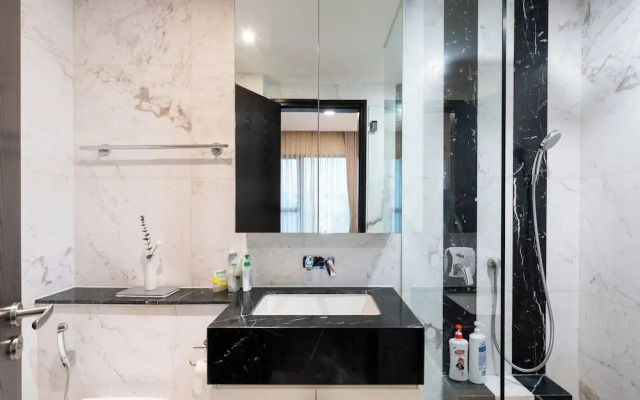 Luxury D1 Mension Condotel