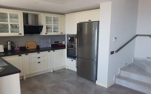 BO089 by Villaofsummer