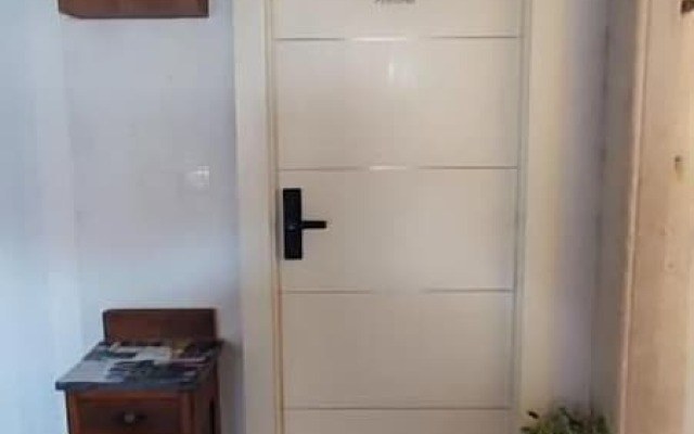 Studios Kadena