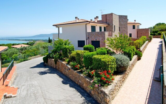 Three-room Apartment Porto Santo Stefano