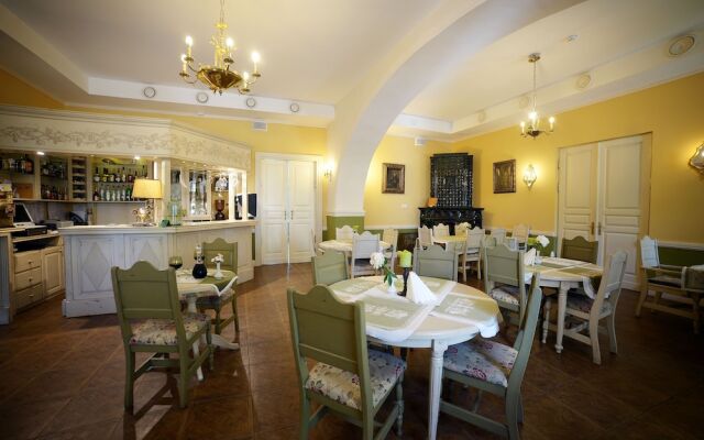 Bistrampolis Manor Boutique Hotel