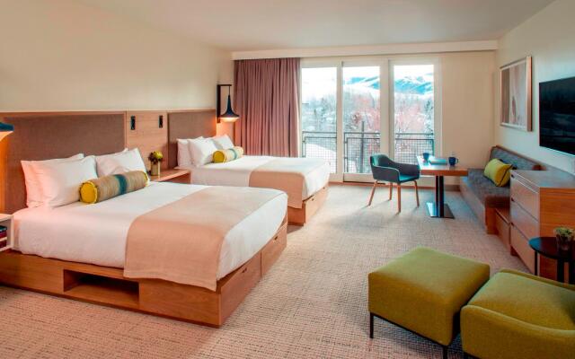 Valley Creek Lodge