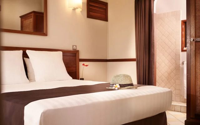 Iloha Seaview Hotel