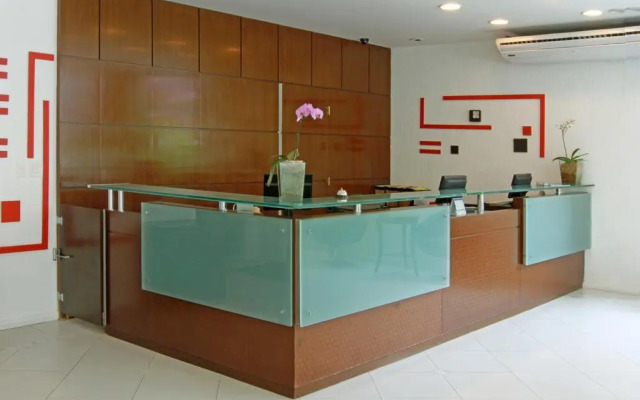 Travel Inn Flats Riviera