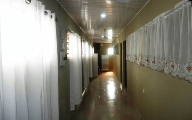 Marrets International Hotel Express