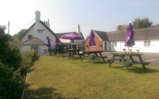 The Masons Arms