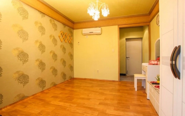 Geojedo White Pension