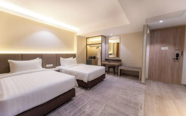 The Skye Phnom Penh Hotel & Apartments